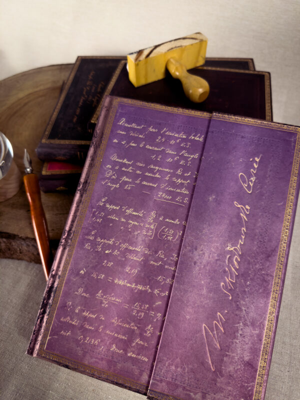 Paperblanks – Marie Curie, Science of Radioactivity, Capa Dura - Imagem 2