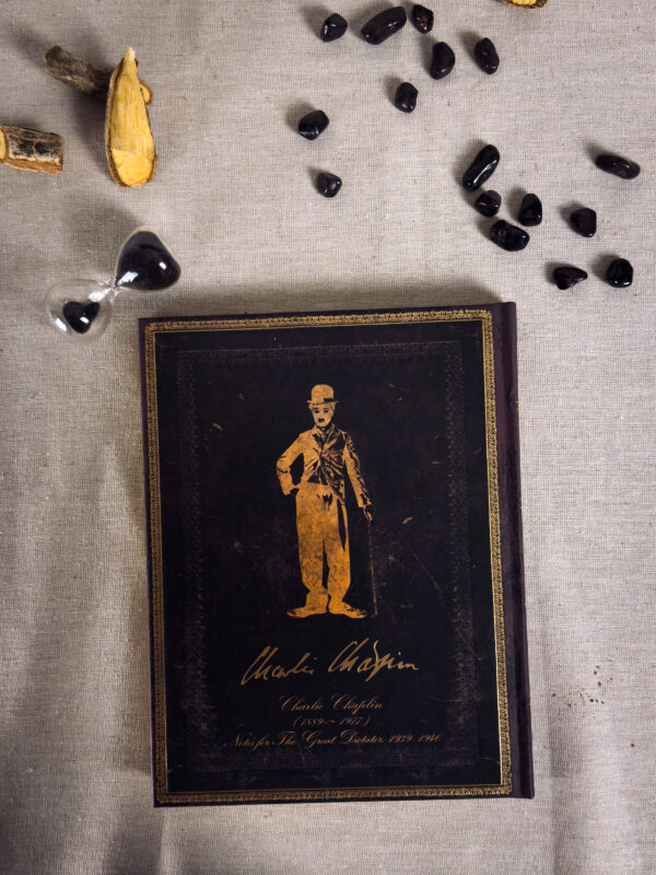 Paperblanks – Celebrating Charlie Chaplin Capa Dura - Imagem 2